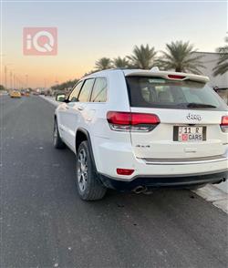 جیپ گراند شیرۆکی